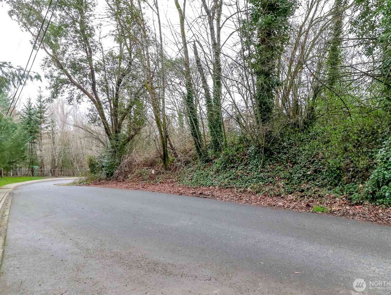 Vacant Land For Sale - 12613 35th Avenue<br/> Tukwila, WA 98168