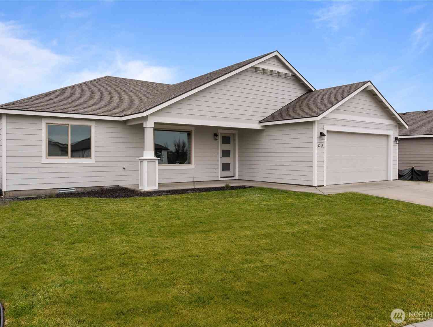 Homes For Sale - 4215 W Sandy Court<br/> Grant County, Moses Lake, WA 98837