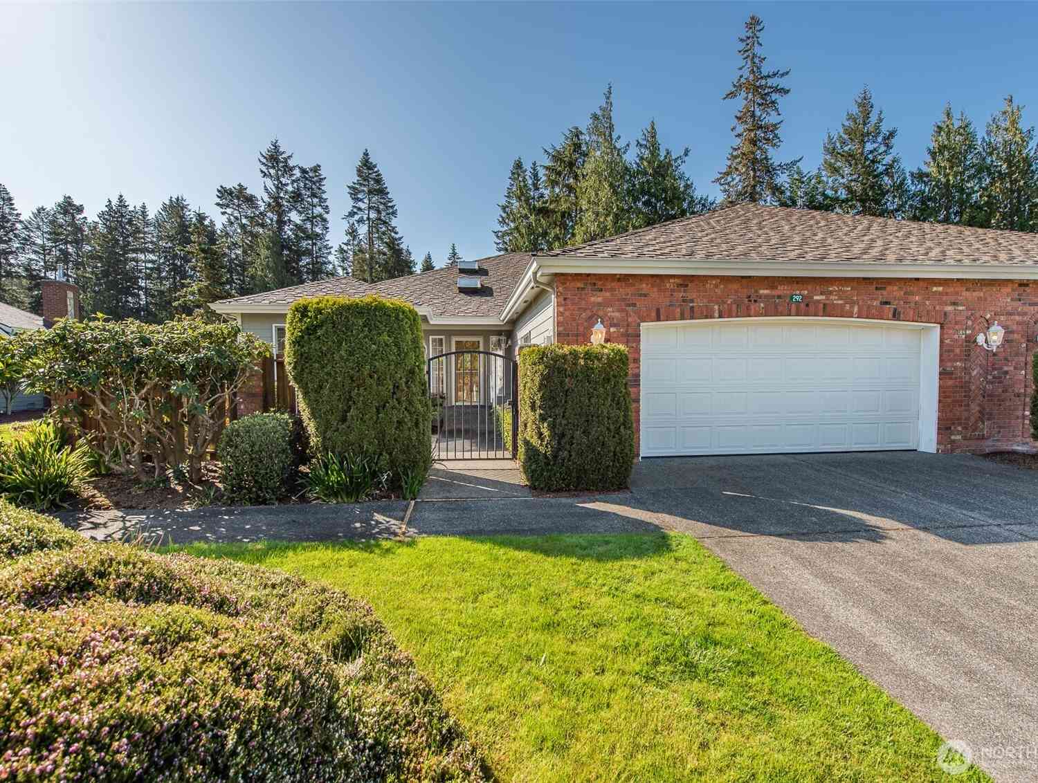 Condo For Sale - 292 Foursome Drive<br/> Clallam County, Sequim, WA 98382