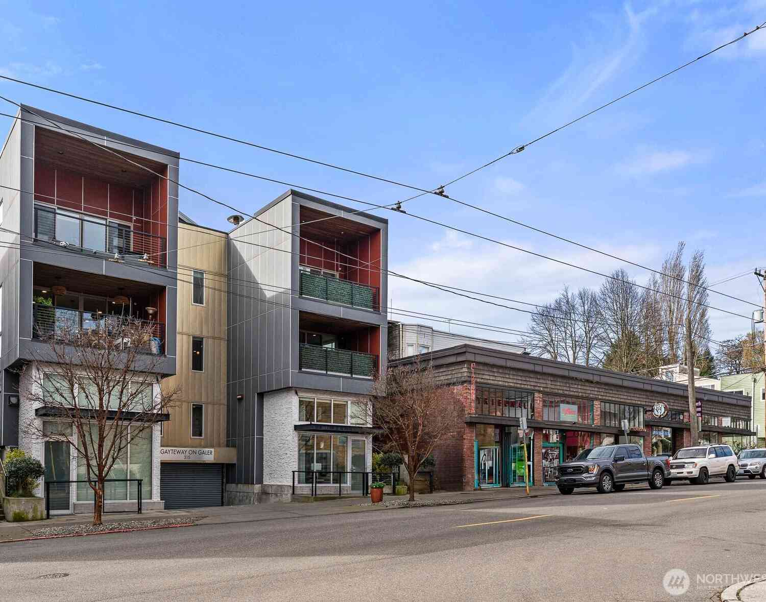 Homes For Sale - 315 W Galer Street #102<br/> Seattle, WA 98119