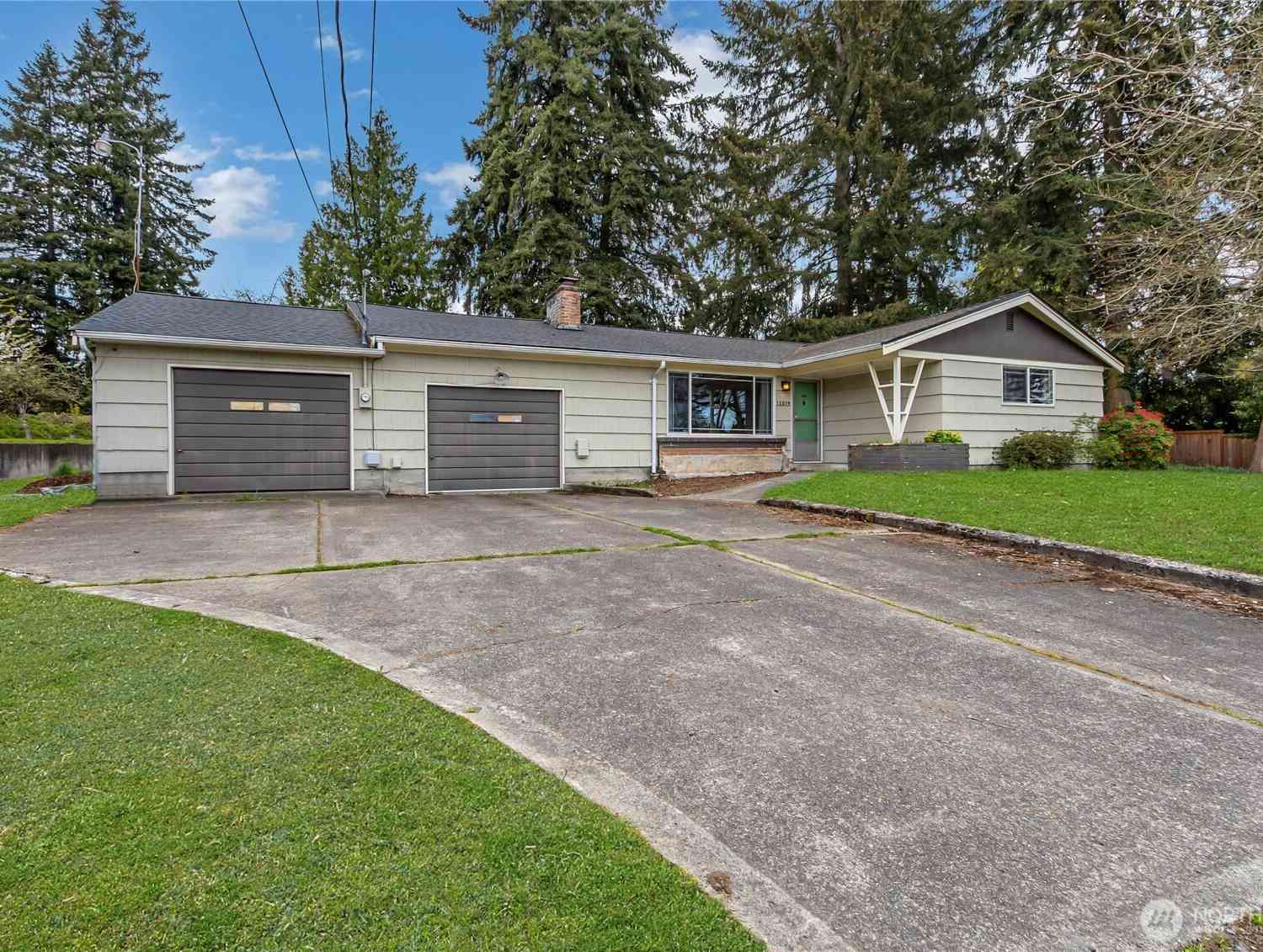 Homes For Sale - 12019 Bingham Avenue<br/> Tacoma, WA 98446