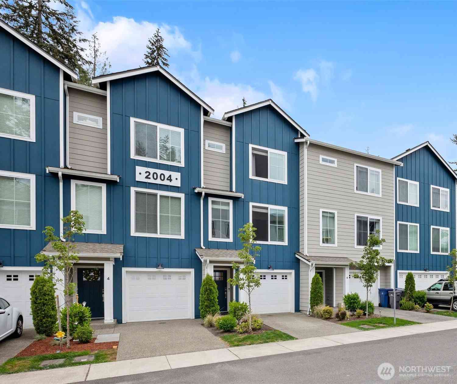 Homes For Sale - 2004 101st Avenue #5<br/> Lake Stevens, WA 98258