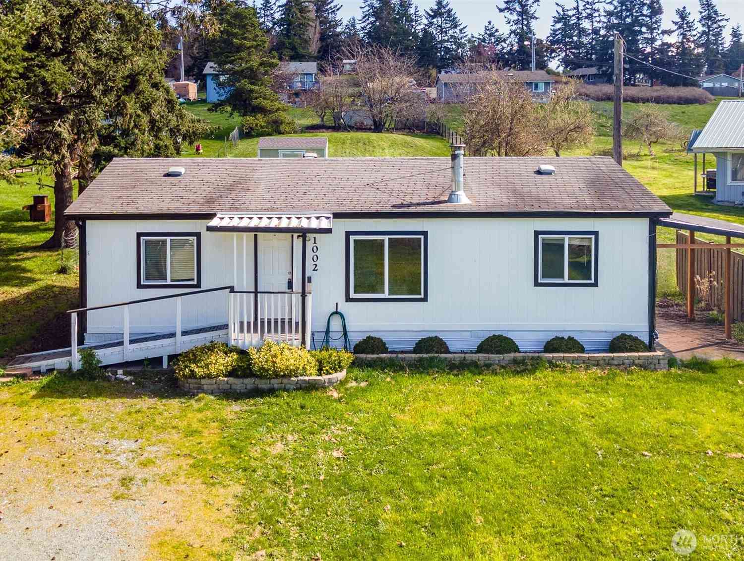 Mobile Home For Sale - 1002 Riepma Avenue<br/> Oak Harbor, WA 98277