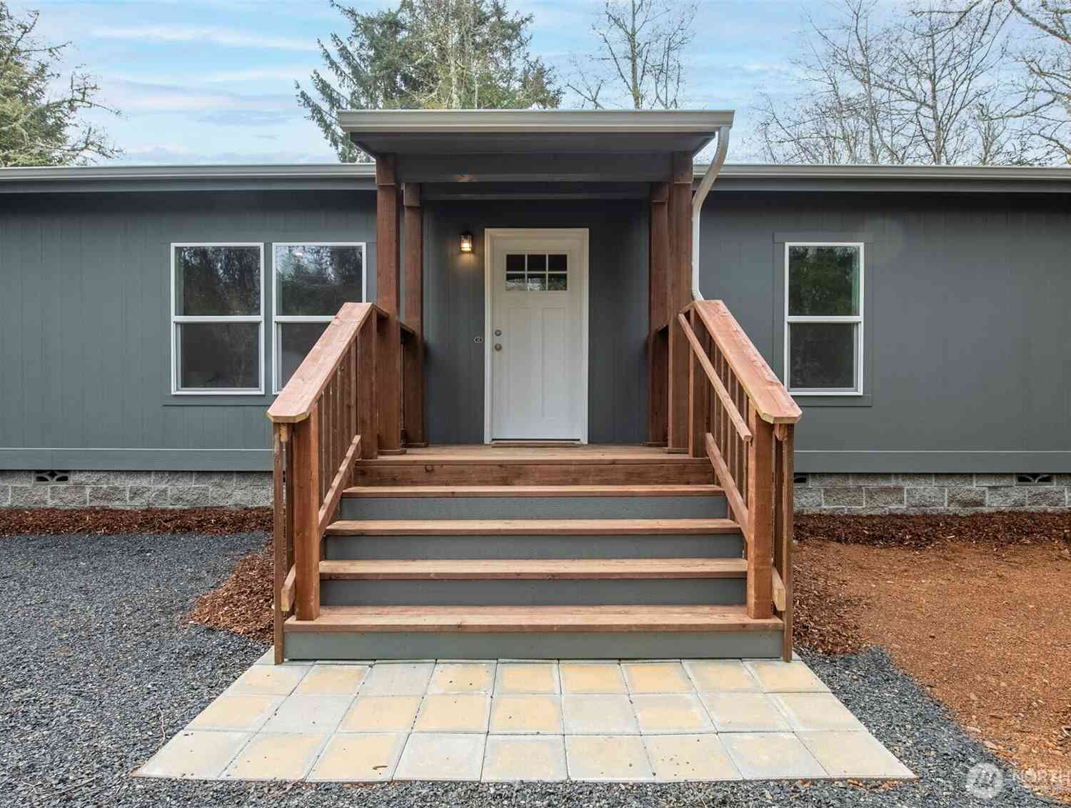 Mobile Home For Sale - 799 Edgewood Avenue<br/> Ocean Shores, WA 98569