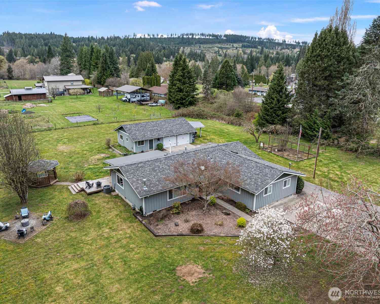 Homes For Sale - 531 NE Old Belfair Highway<br/> Mason County, Belfair, WA 98528