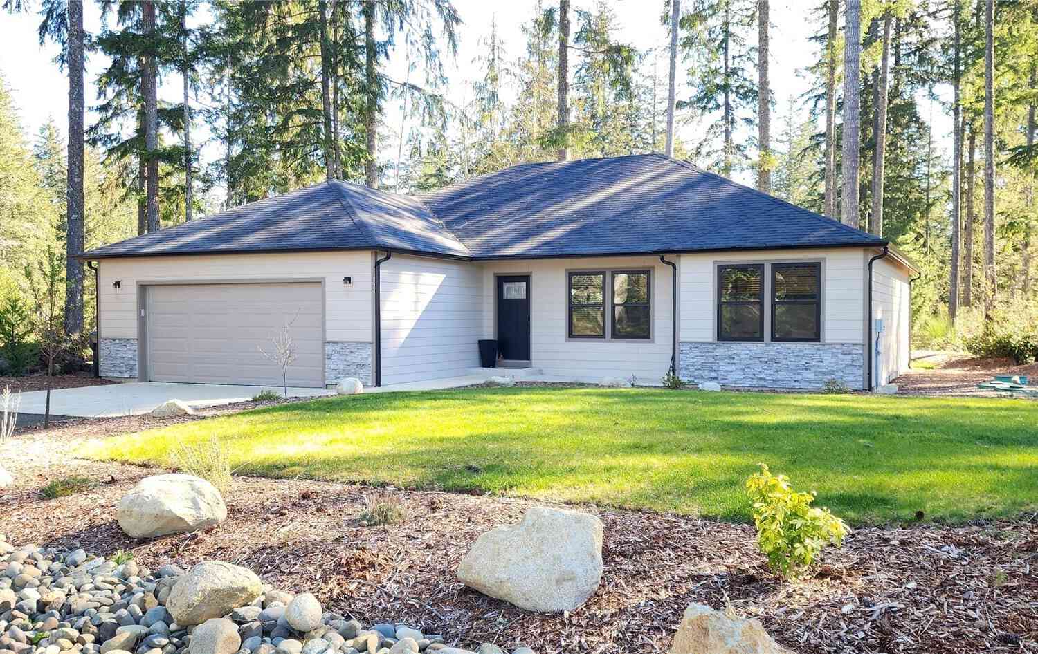 Homes For Sale - 160 E Country Club Drive<br/> Mason County, Union, WA 98592