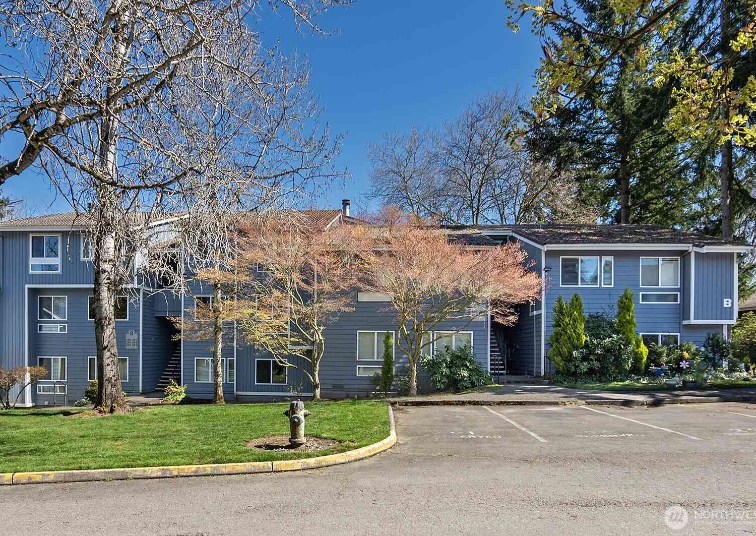 Condo For Sale - 4120 212th Street #B301<br/> Mountlake Terrace, WA 98043