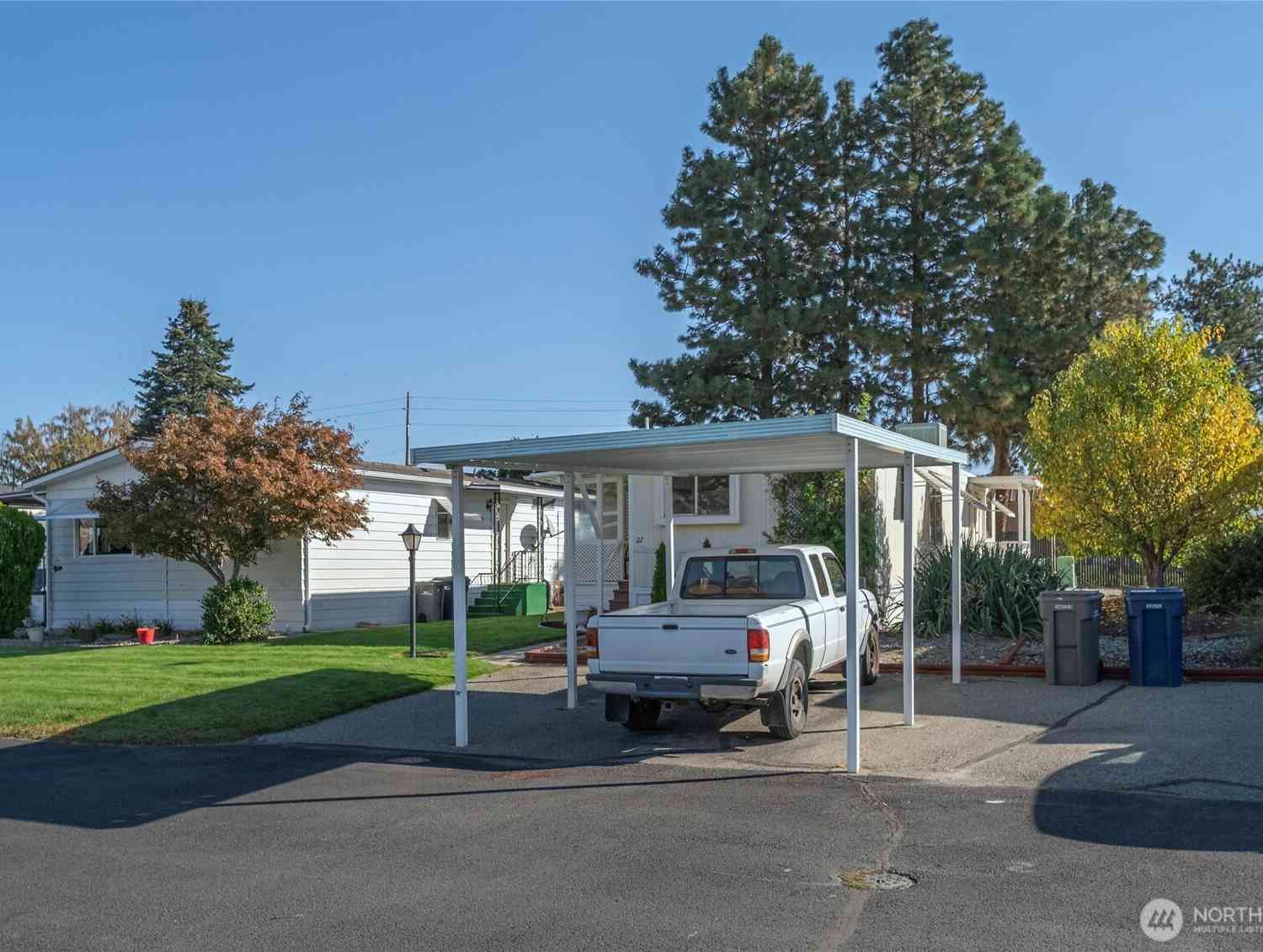 Mobile Home For Sale - 1608 N Western #27<br/> Wenatchee, WA 98801