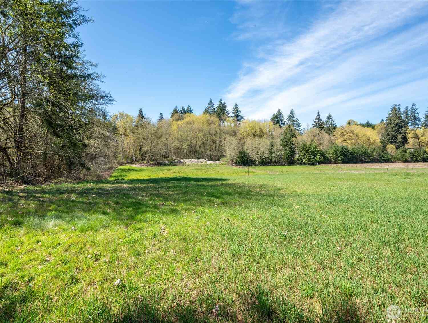 Vacant Land For Sale - 100 Magpie Drive<br/> Castle Rock, WA 98611