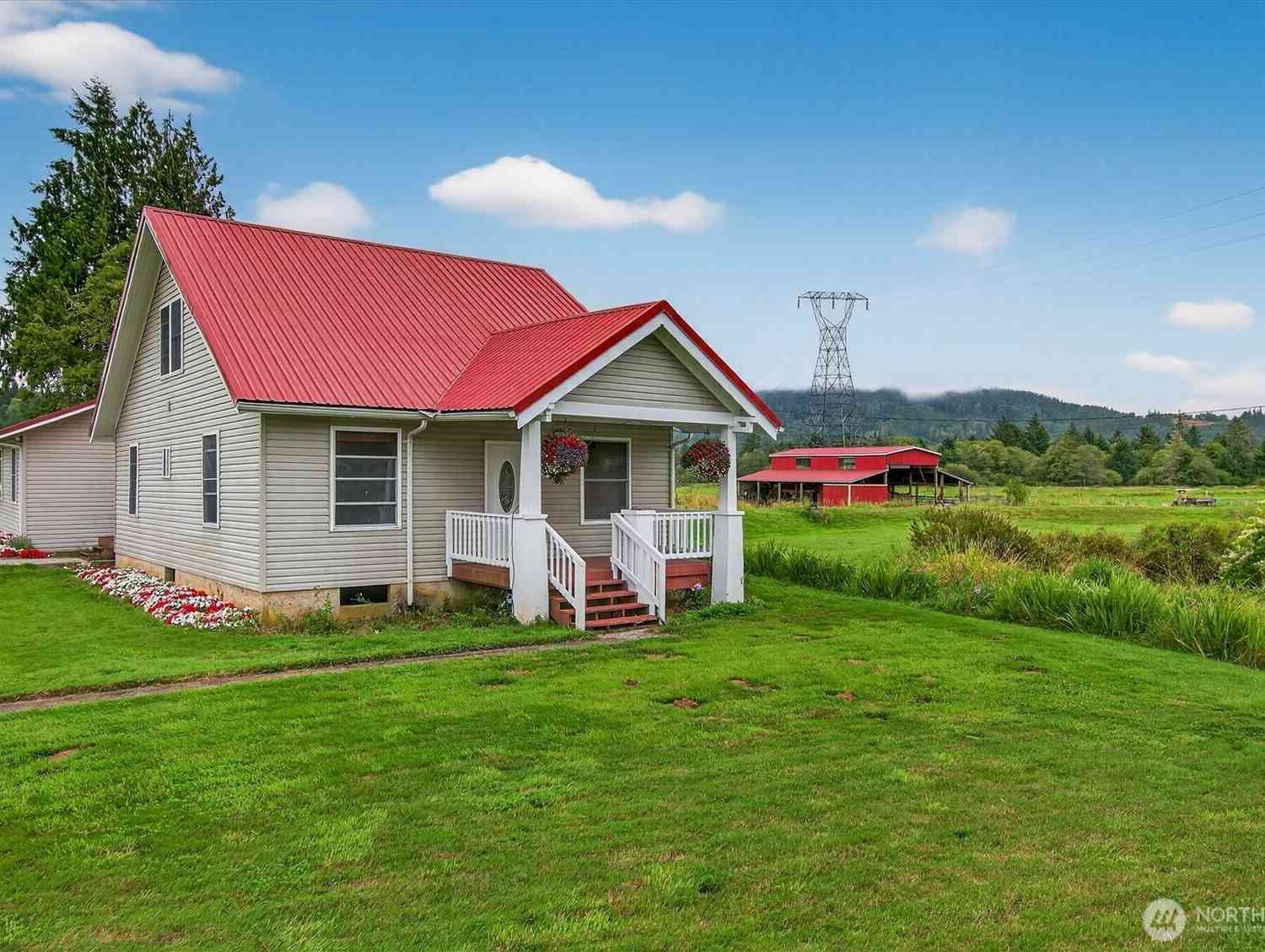 Homes For Sale - 1710 W State Route 4<br/> Skamokawa, WA 98647