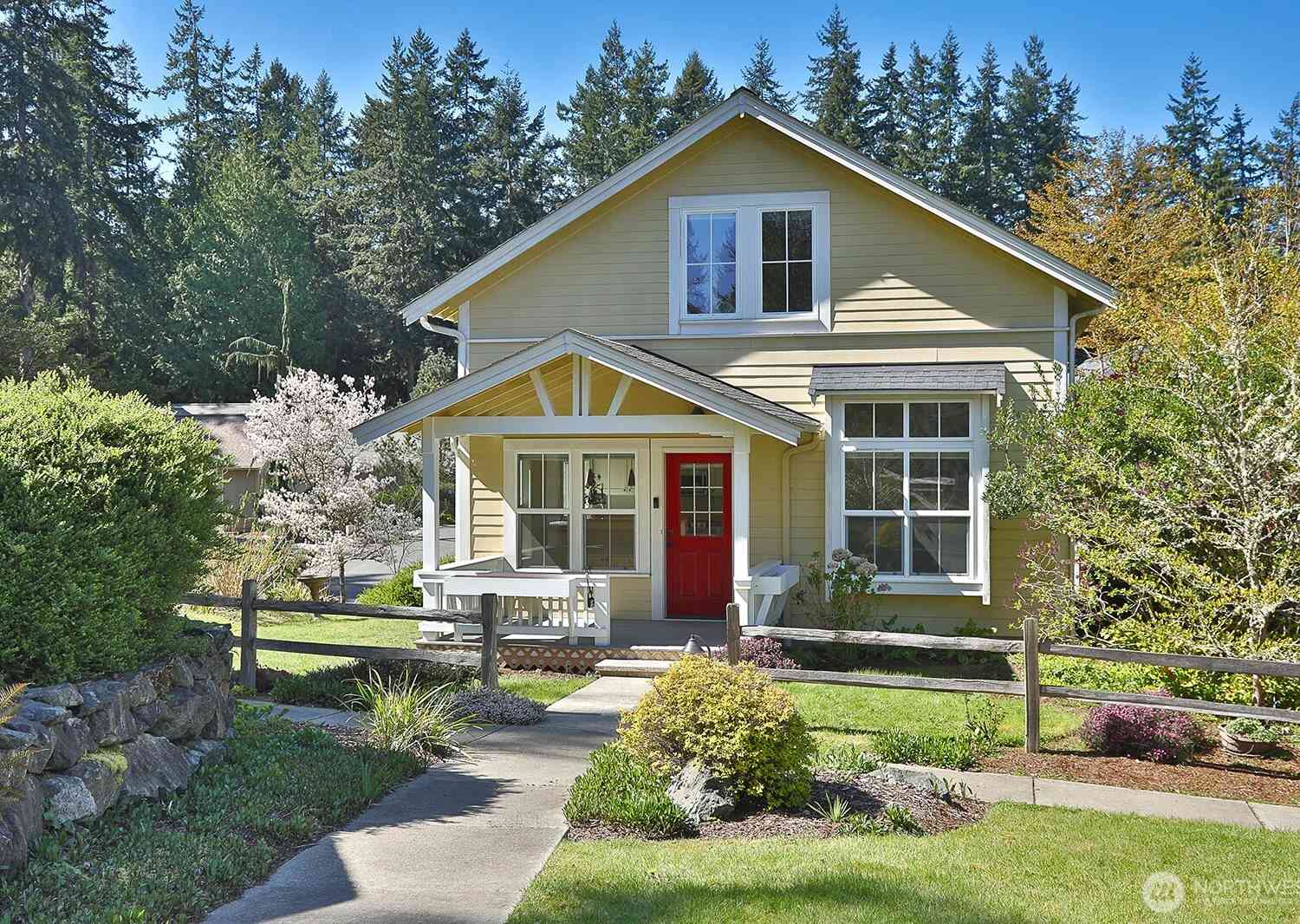 Homes For Sale - 1074 Village Loop<br/> Langley, WA 98260