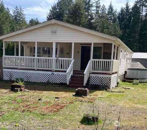 Homes For Sale - 301 N Chinook Drive<br/> Mason County, Hoodsport, WA 98548