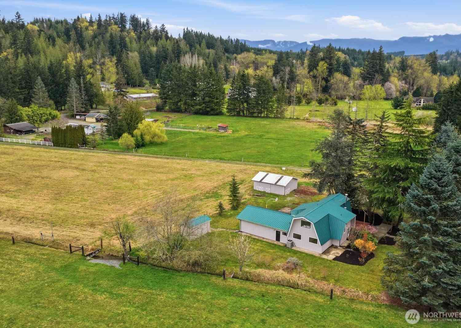 Homes For Sale - 38207 SE 45th Place<br/> Snoqualmie, WA 98065