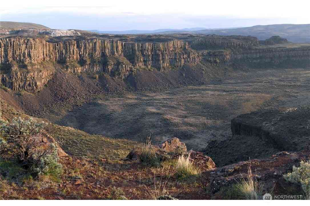 Vacant Land For Sale - Silica Road<br/> Quincy, WA 98848