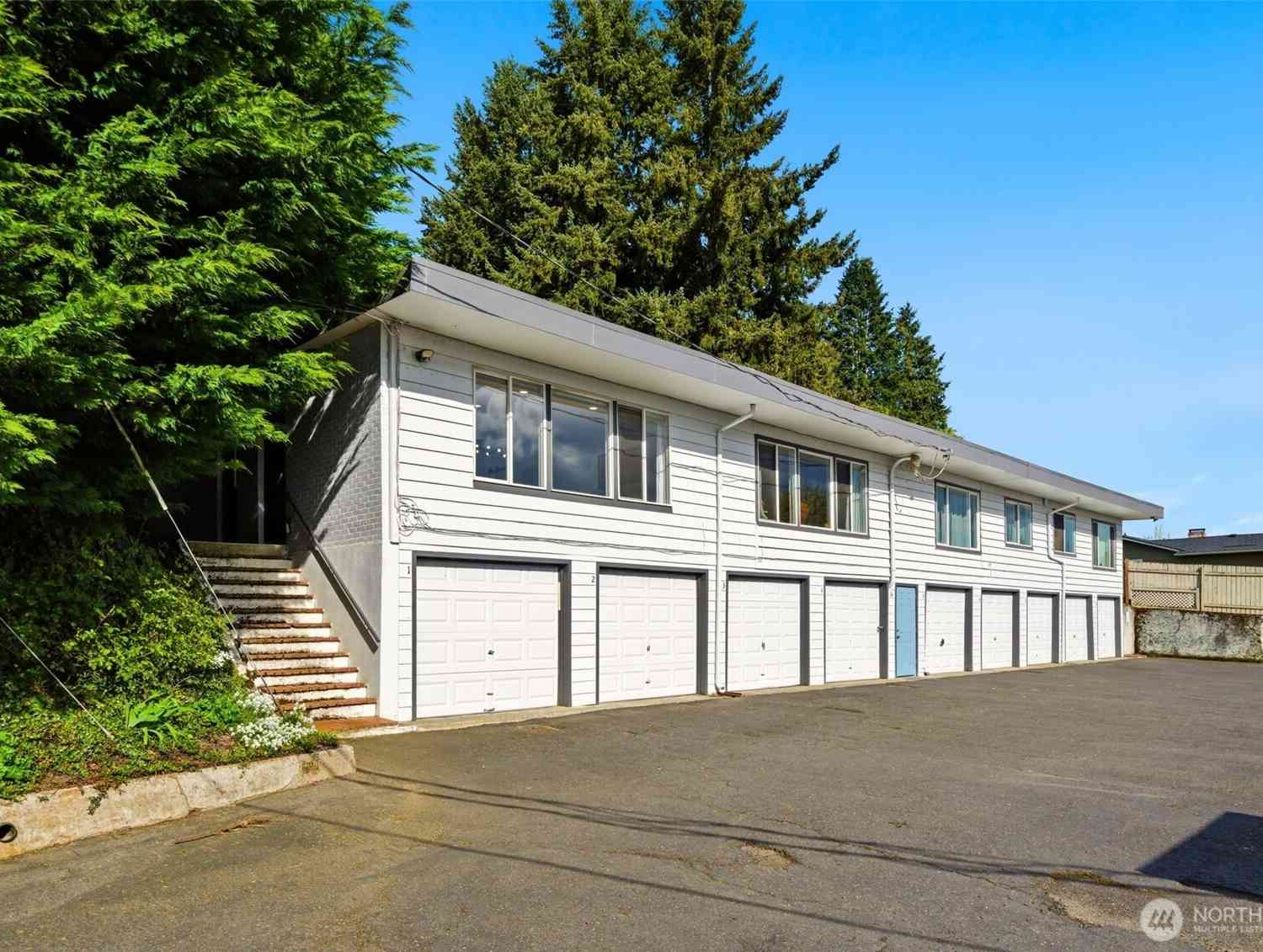 Condo For Sale - 2102 NW Kelly Drive #17<br/> Vancouver, WA 98665