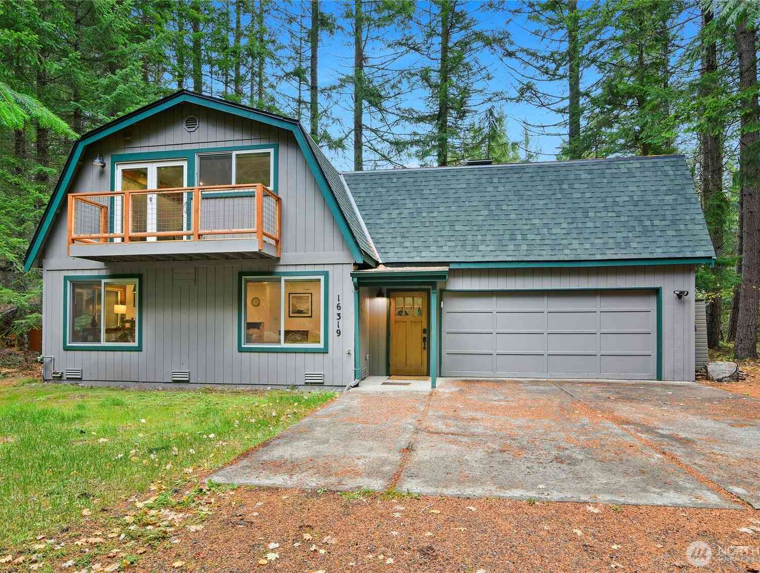 Homes For Sale - 16319 Alpine Drive<br/> Enumclaw, WA 98022