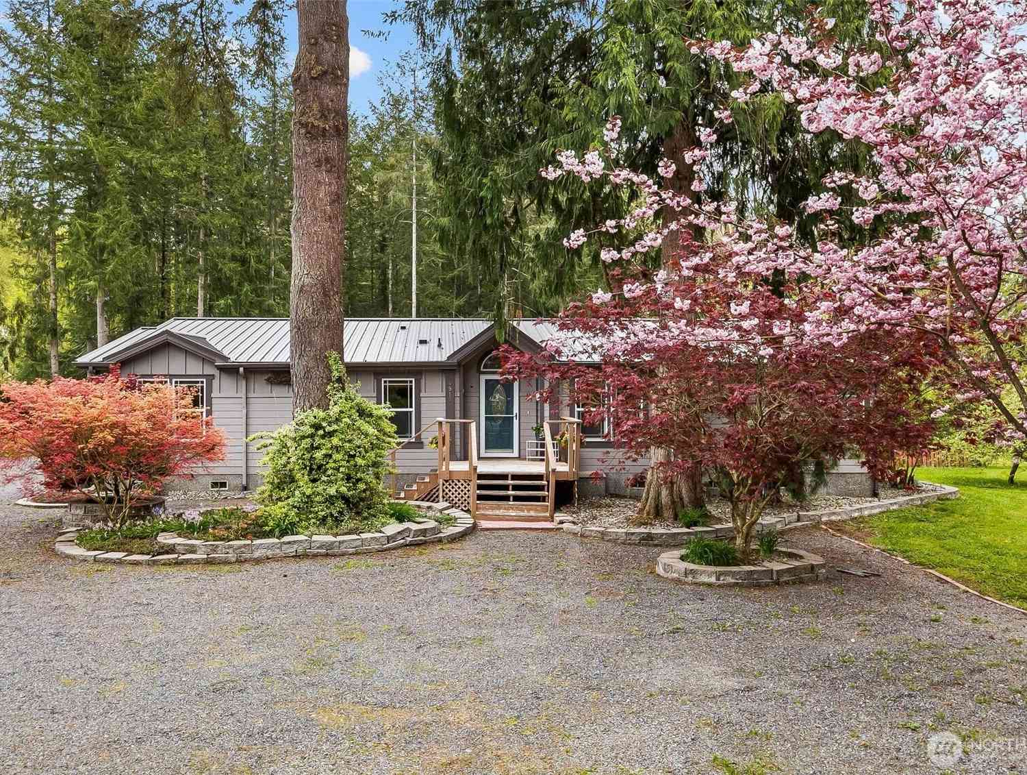 Mobile Home For Sale - 4915 Schwarzmiller Road<br/> Lake Stevens, WA 98258