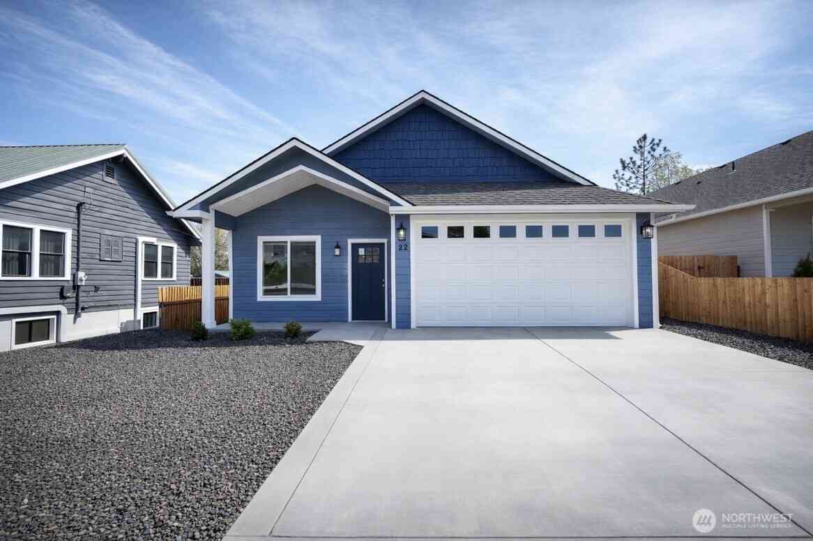 Homes For Sale - 22 S Fir Street<br/> Grant County, Soap Lake, WA 98851