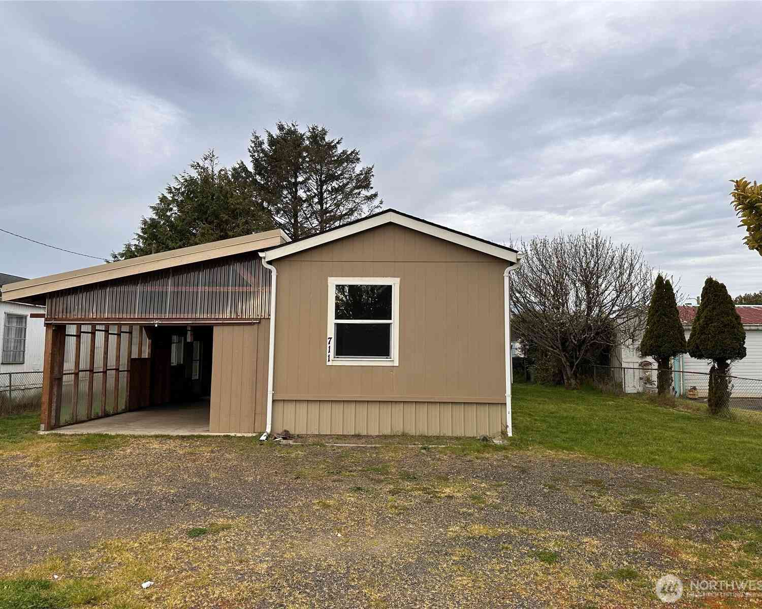 Mobile Home For Sale - 711 S Rain Street<br/> Ocean Shores, WA 98569