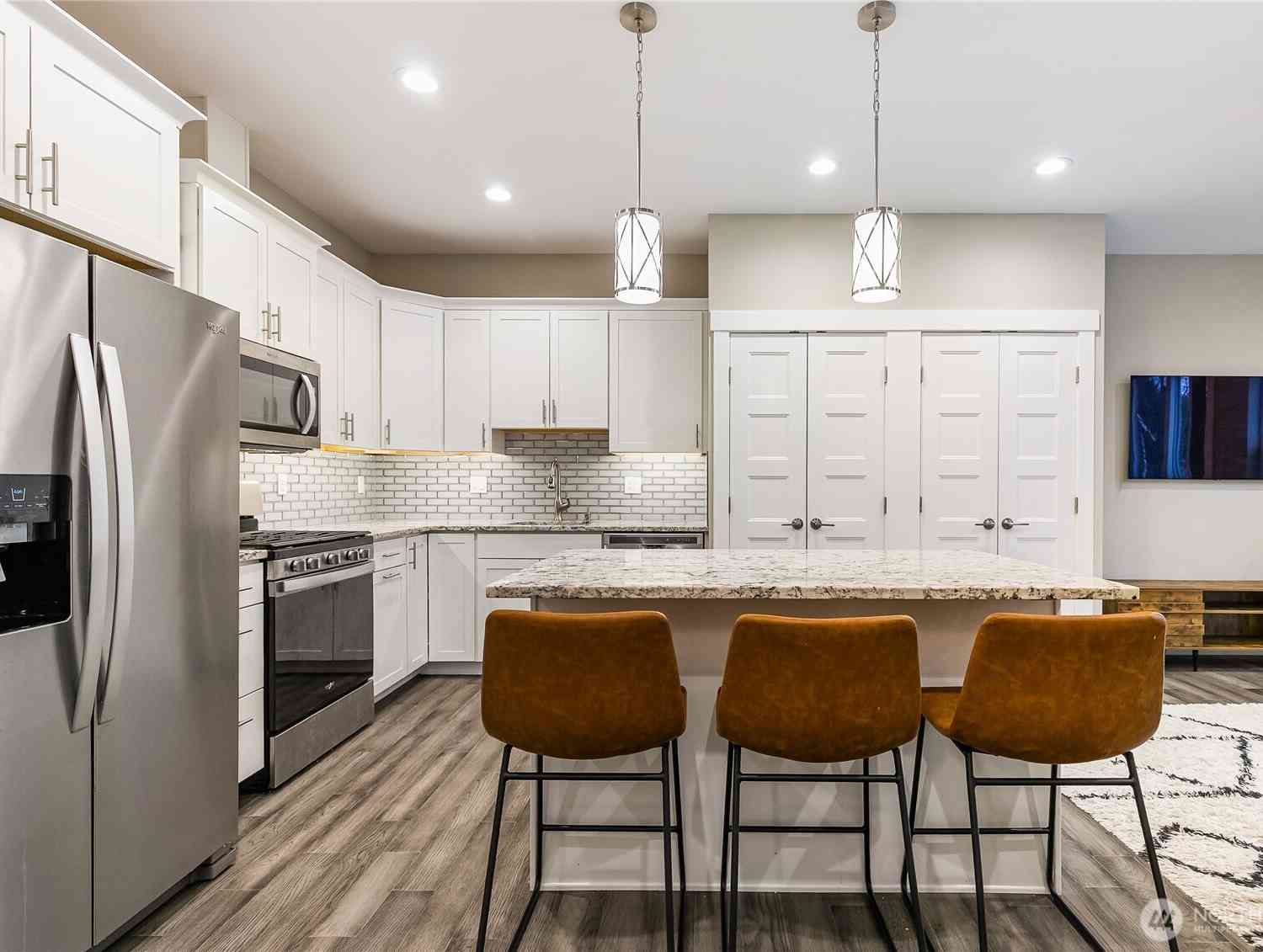 Condo For Sale - 5683 Sunstone Place #102<br/> Whatcom County, Ferndale, WA 98248