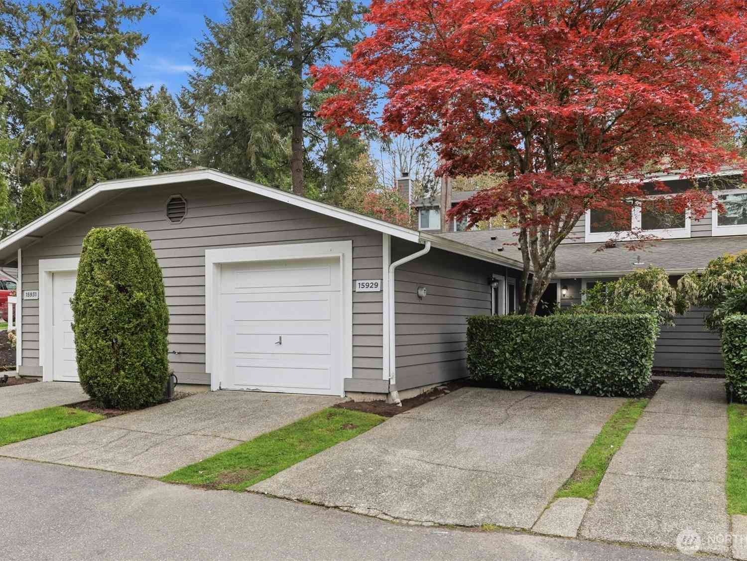 Condo For Sale - 15929 NE 41st Street #8B<br/> Redmond, WA 98052