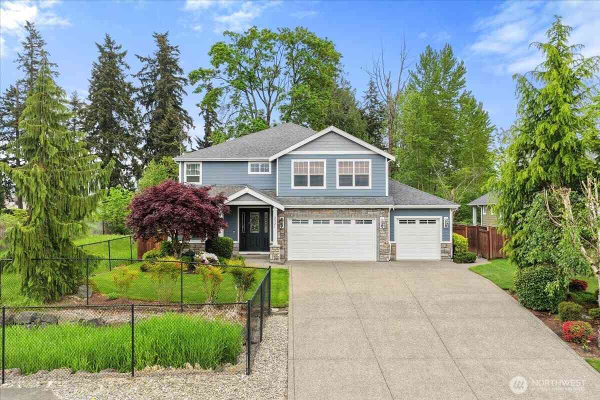 Homes For Sale - 2321 Alder Street<br/> Milton, WA 98354