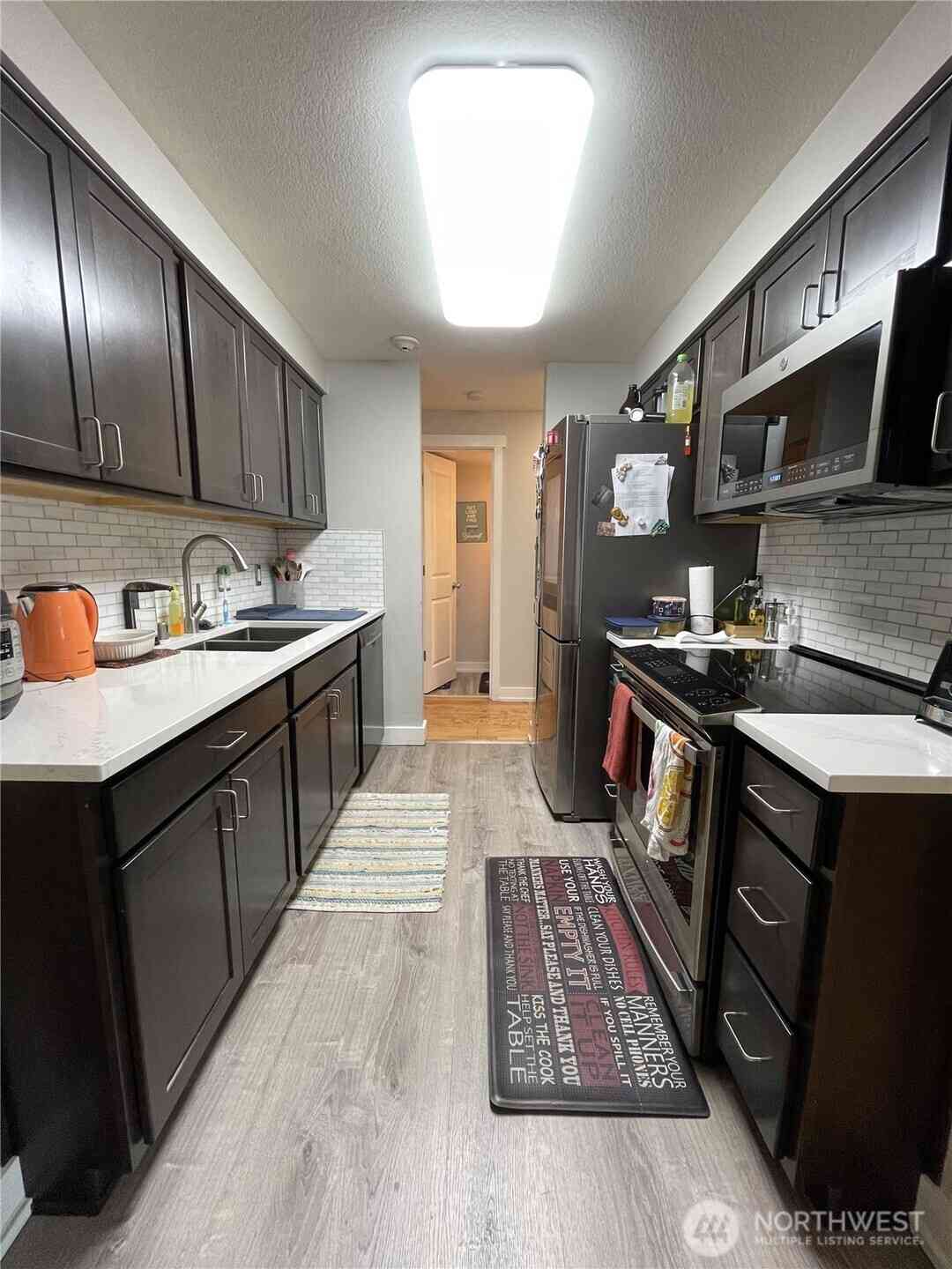 Condo For Sale - Undisclosed Address<br/> Redmond, WA 98052