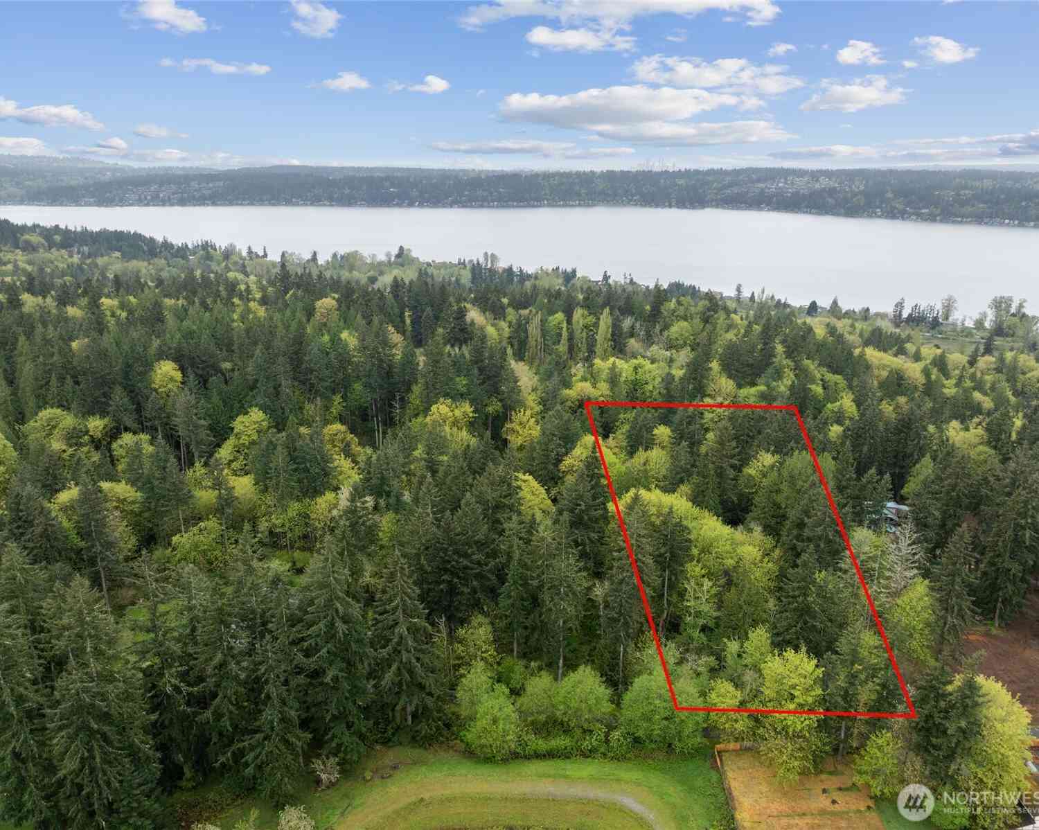 Vacant Land For Sale - 611 208th Avenue<br/> Sammamish, WA 98074