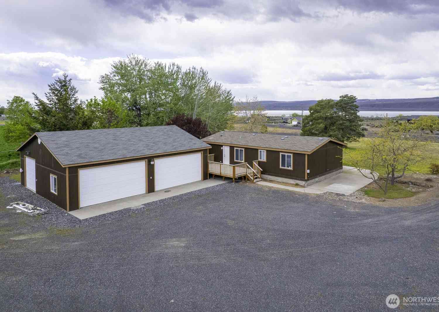 Mobile Home For Sale - 10035 Fordair Road<br/> Grant County, Coulee City, WA 99115