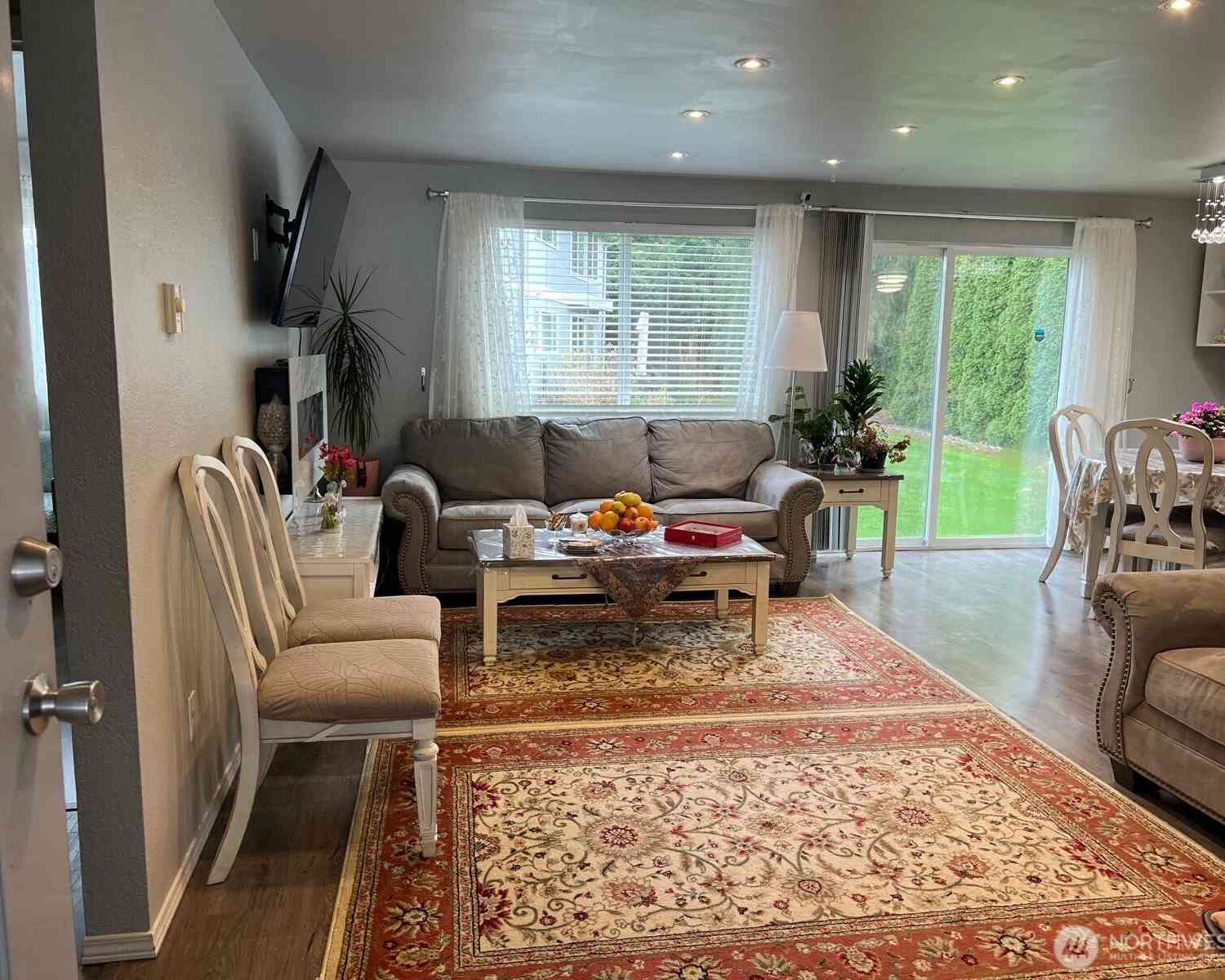 Condo For Sale - 9116 1st Place #2<br/> Lake Stevens, WA 98258