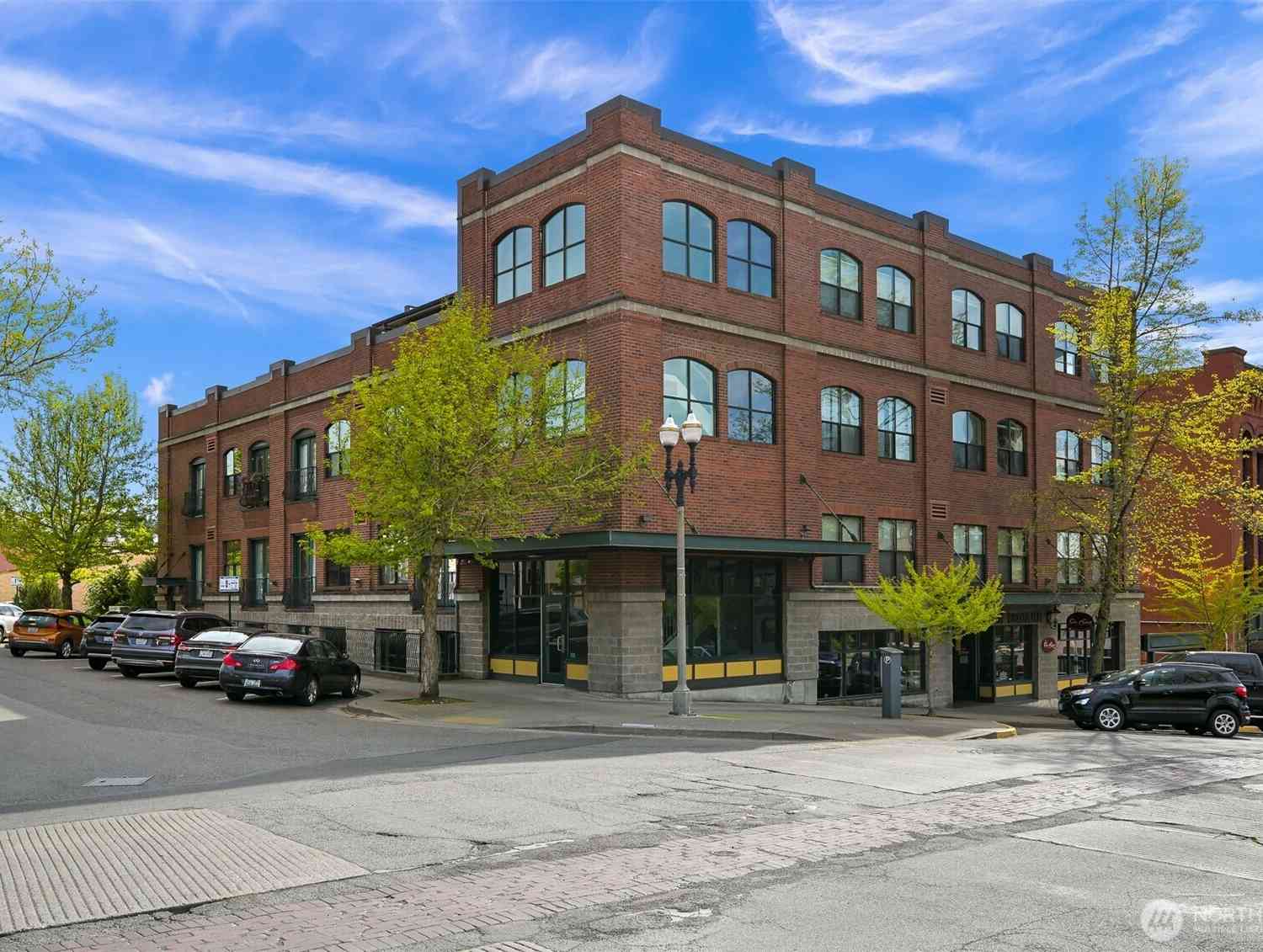 Condo For Sale - 1224 Harris Avenue #202<br/> Whatcom County, Bellingham, WA 98225