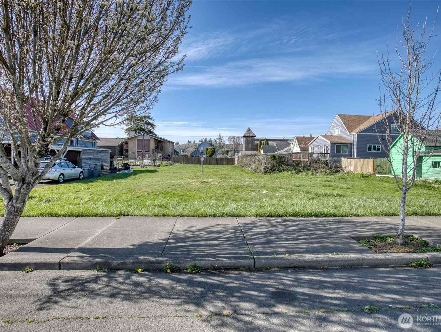 Vacant Land For Sale - 410 6th Street<br/> Hoquiam, WA 98550