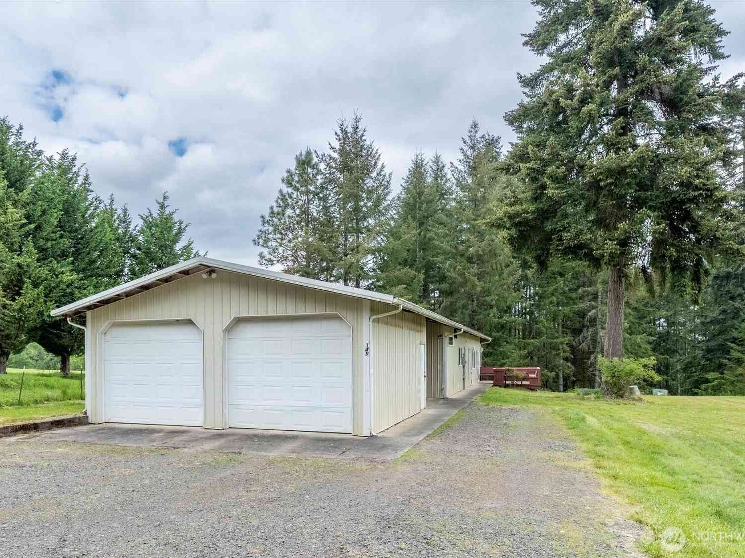 Homes For Sale - 145 Talkeetna Hts Place<br/> Longview, WA 98632