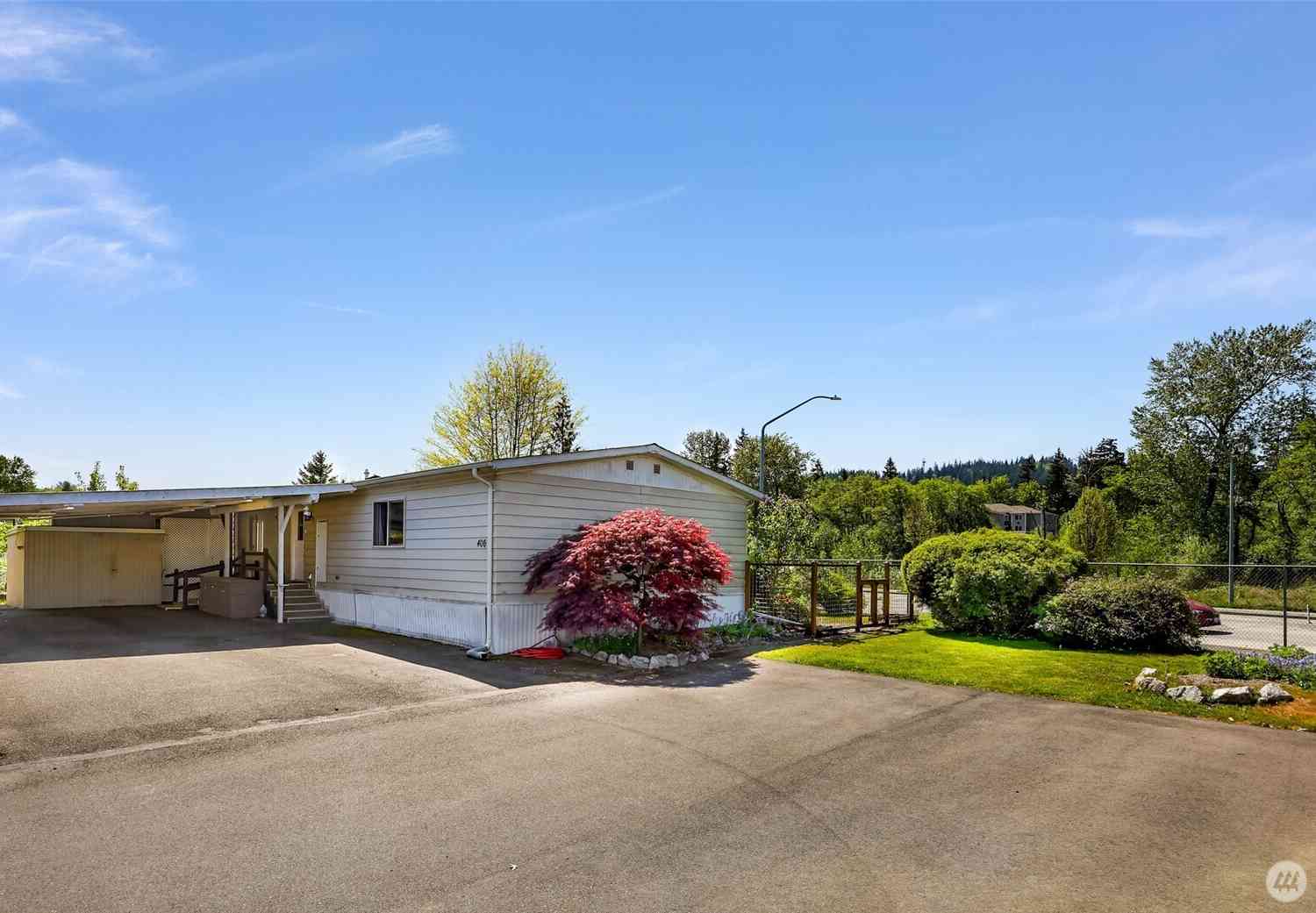 Mobile Home For Sale - 1200 Lincoln Street #406<br/> Whatcom County, Bellingham, WA 98229