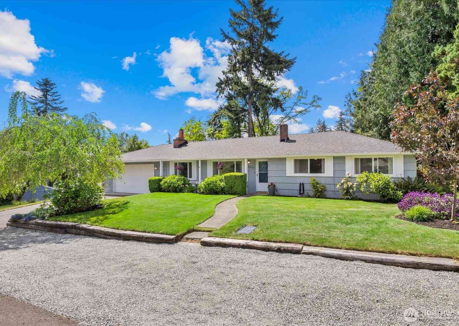 Homes For Sale - 20137 13th Avenue<br/> SeaTac, WA 98198