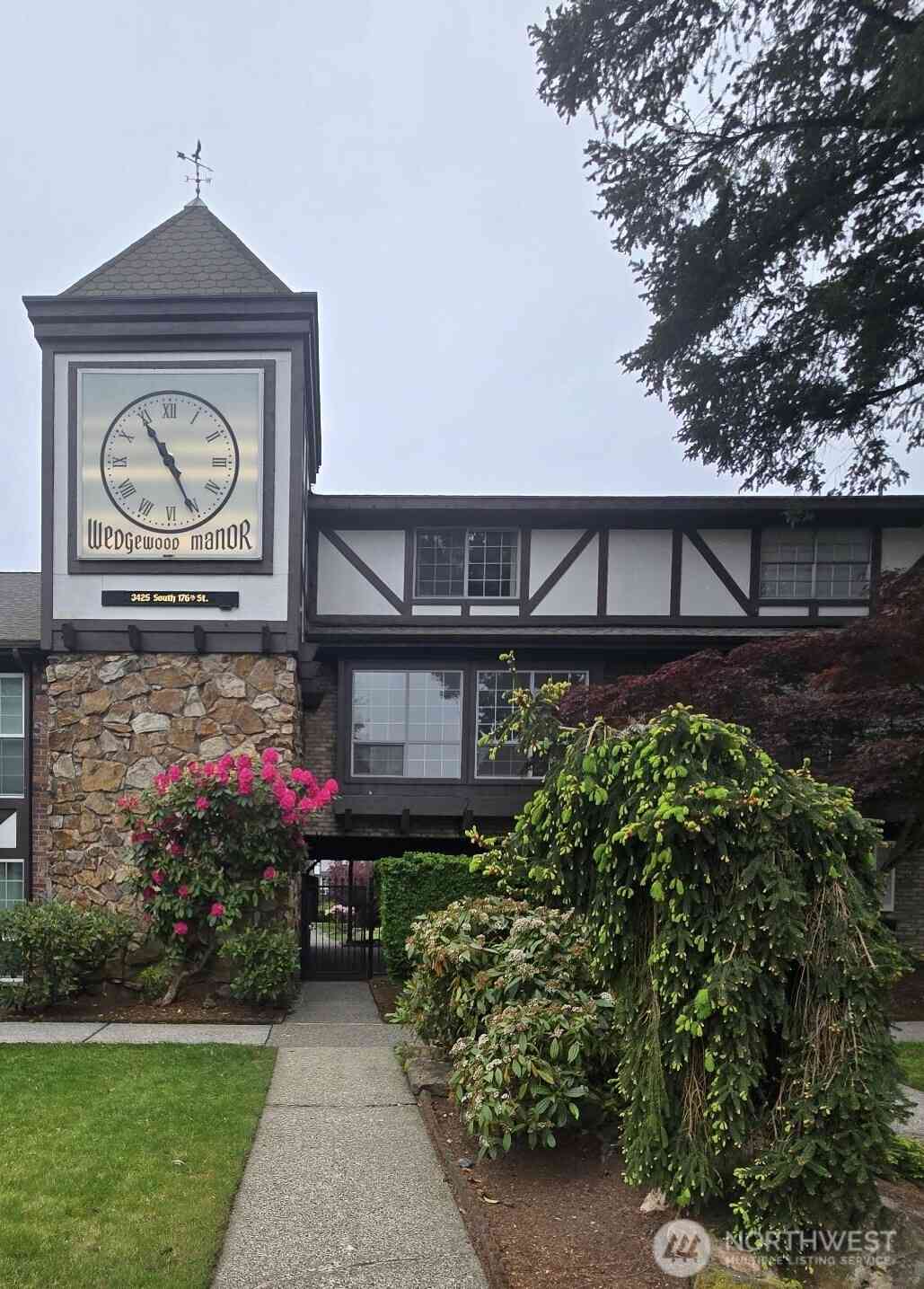Condo For Sale - 3425 S 176 Street #241<br/> SeaTac, WA 98188