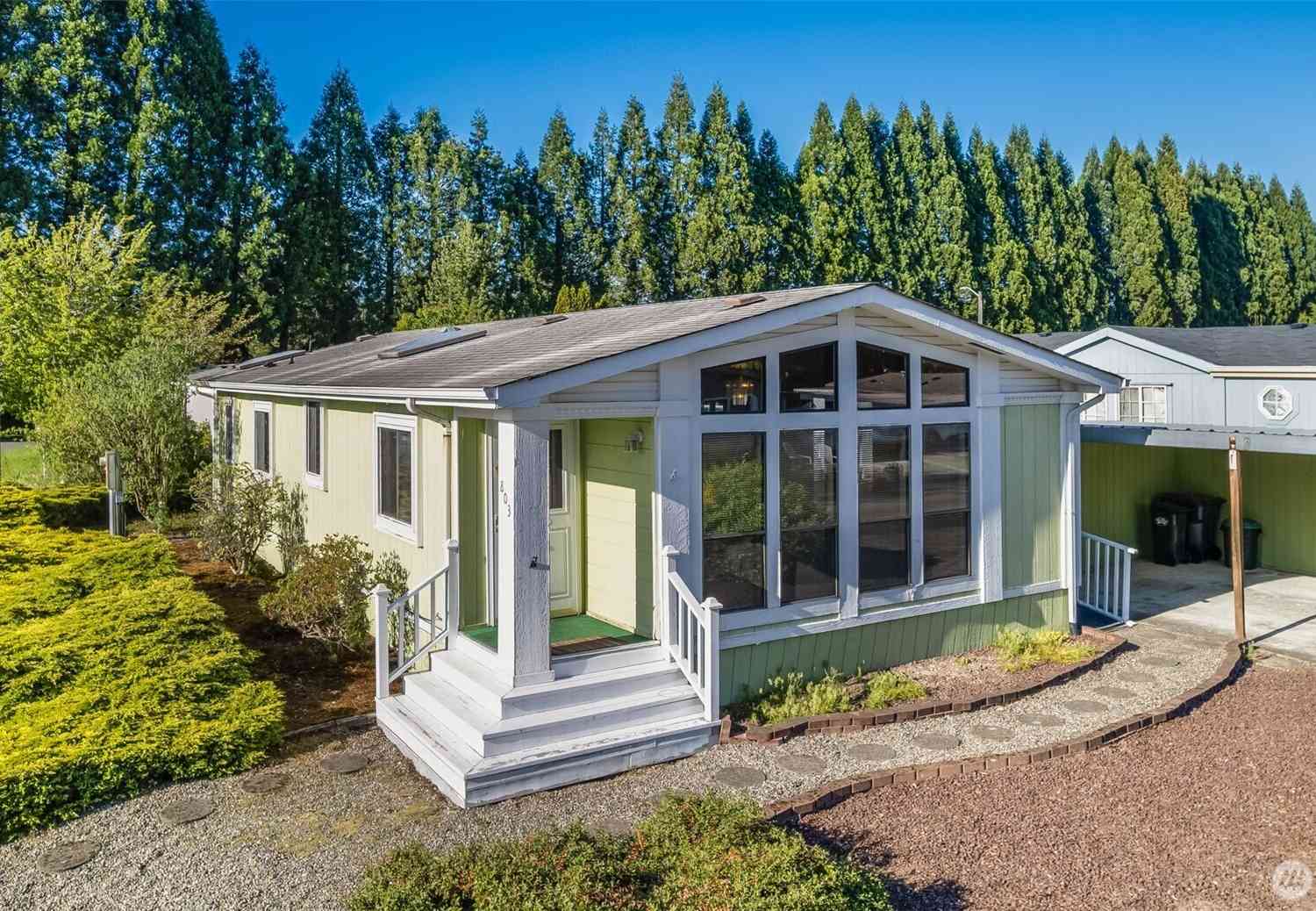 Mobile Home For Sale - 803 E 82nd Street Ct #14<br/> Tacoma, WA 98404