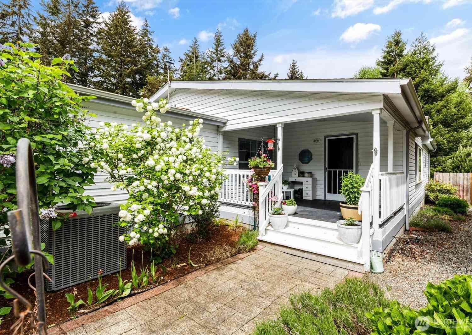 Mobile Home For Sale - 2705 Silver Crest Court<br/> Langley, WA 98260
