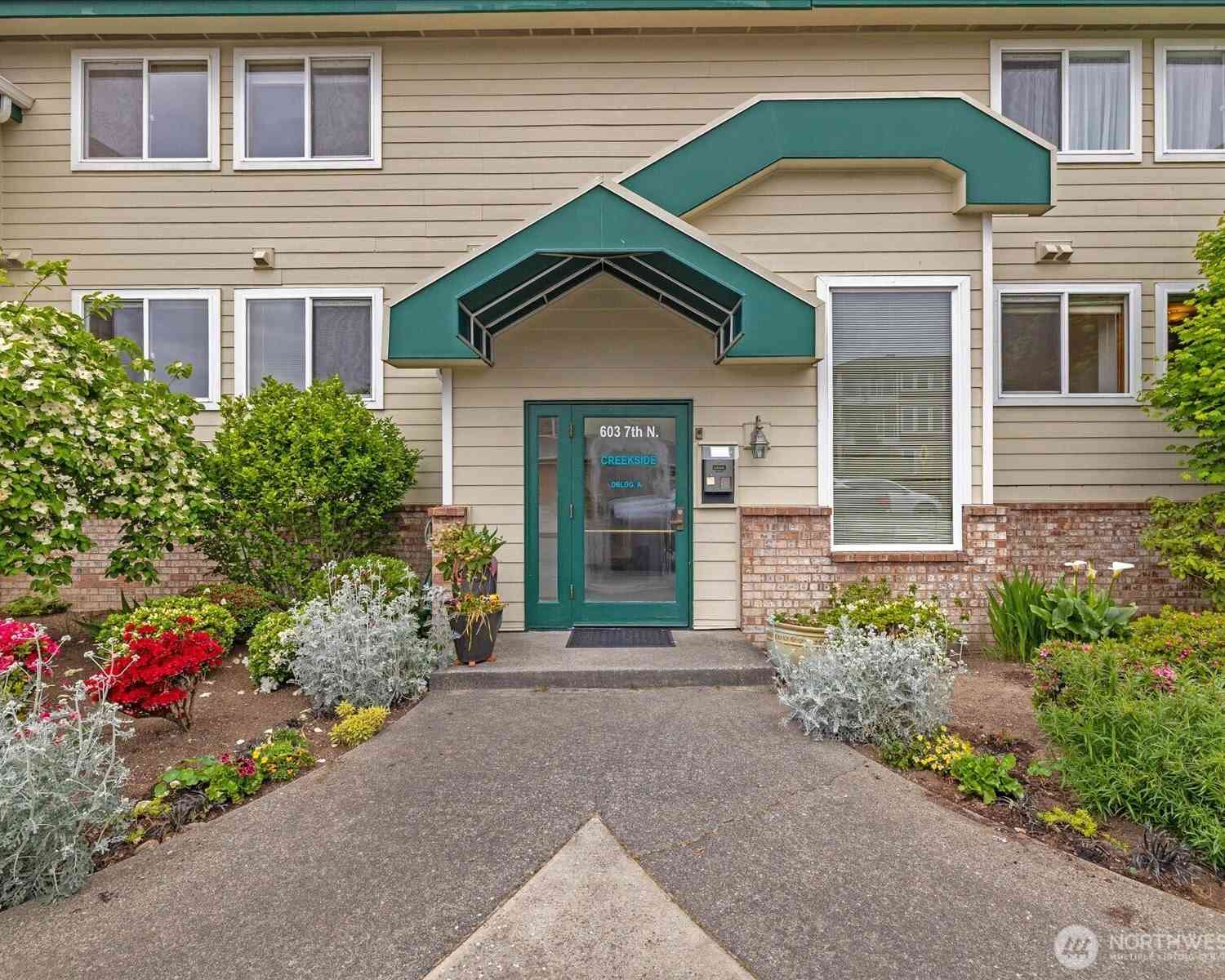Condo For Sale - 603 7th Avenue #A204<br/> Edmonds, WA 98020