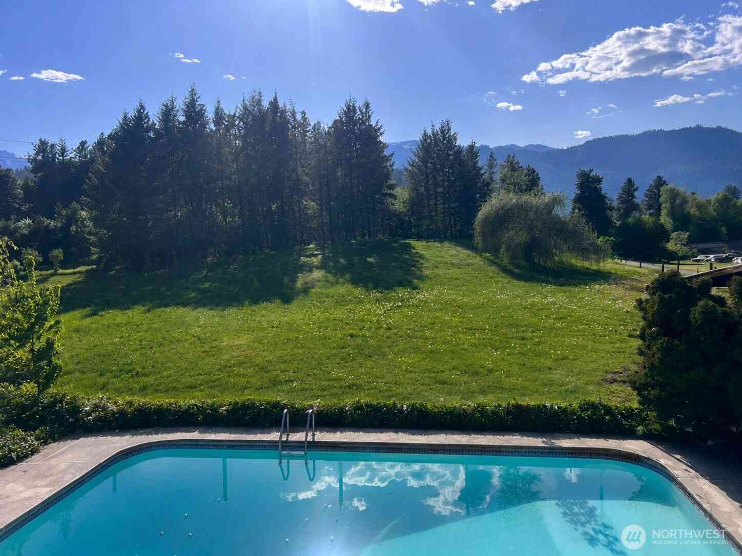Homes For Sale - 9656 North Road<br/> Peshastin, WA 98847