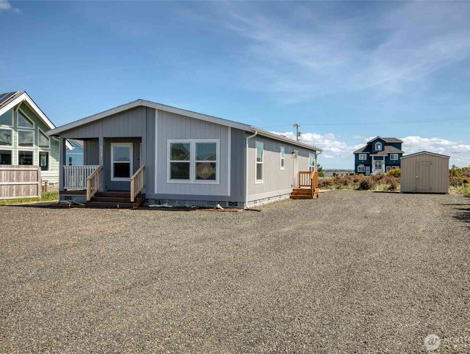 Mobile Home For Sale - 1414 Storm King Avenue<br/> Ocean Shores, WA 98569