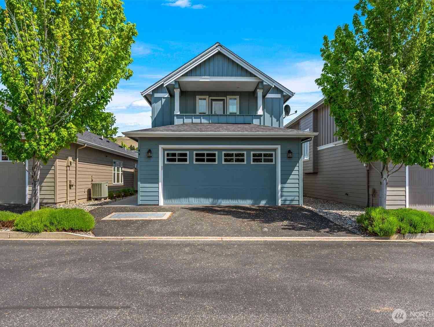 Condo For Sale - 2452 NW Columbia Avenue #44<br/> Douglas County, East Wenatchee, WA 98802
