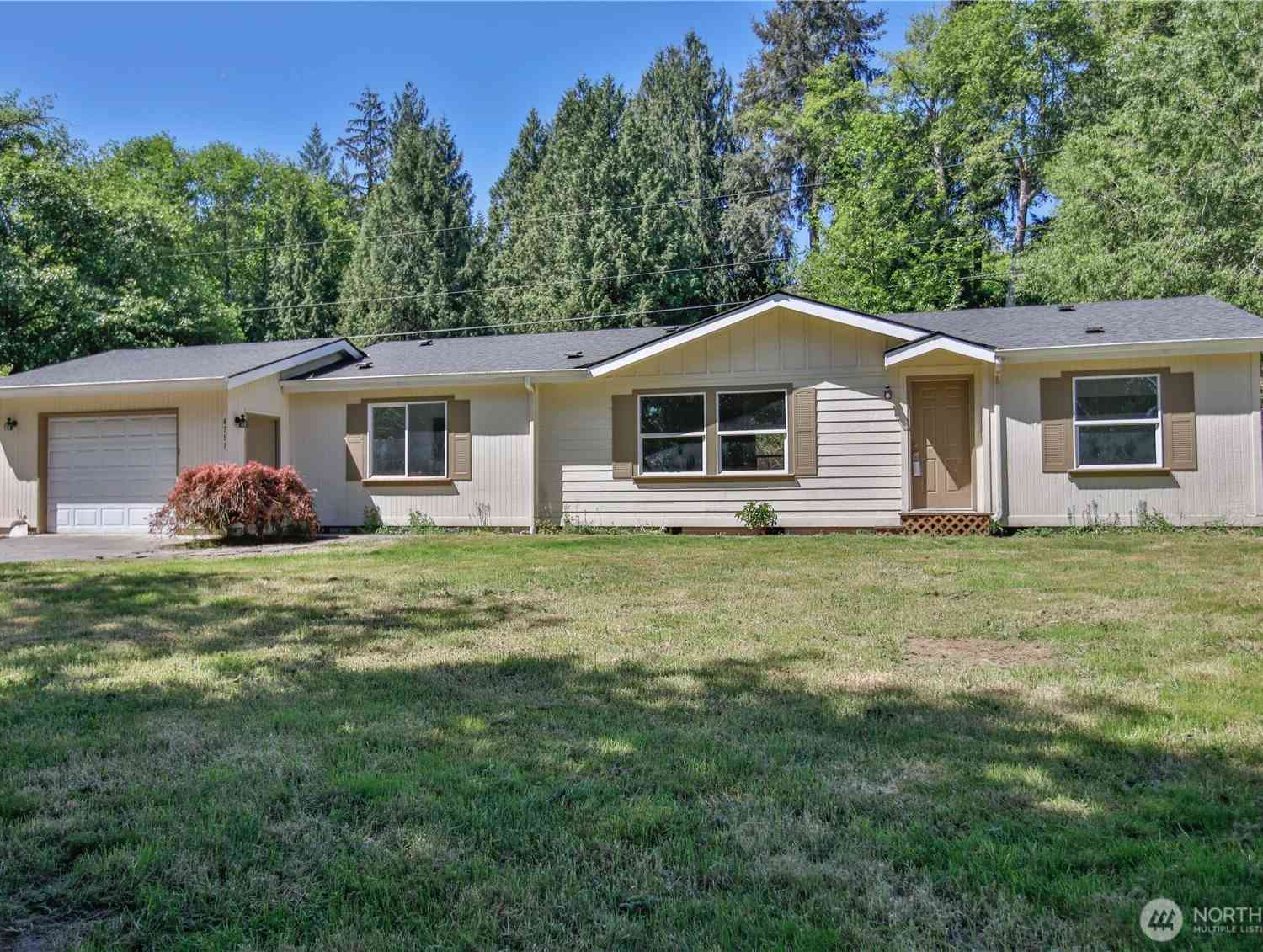 Mobile Home For Sale - 4717 Hansen Drive<br/> Clinton, WA 98236