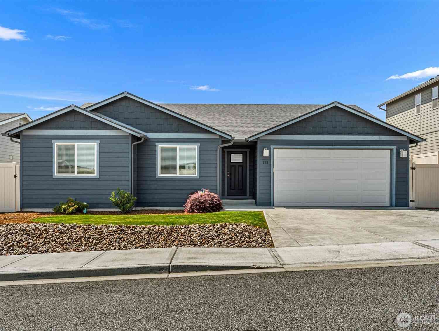 Homes For Sale - 138 S Nevada Avenue<br/> East Wenatchee, WA 98802