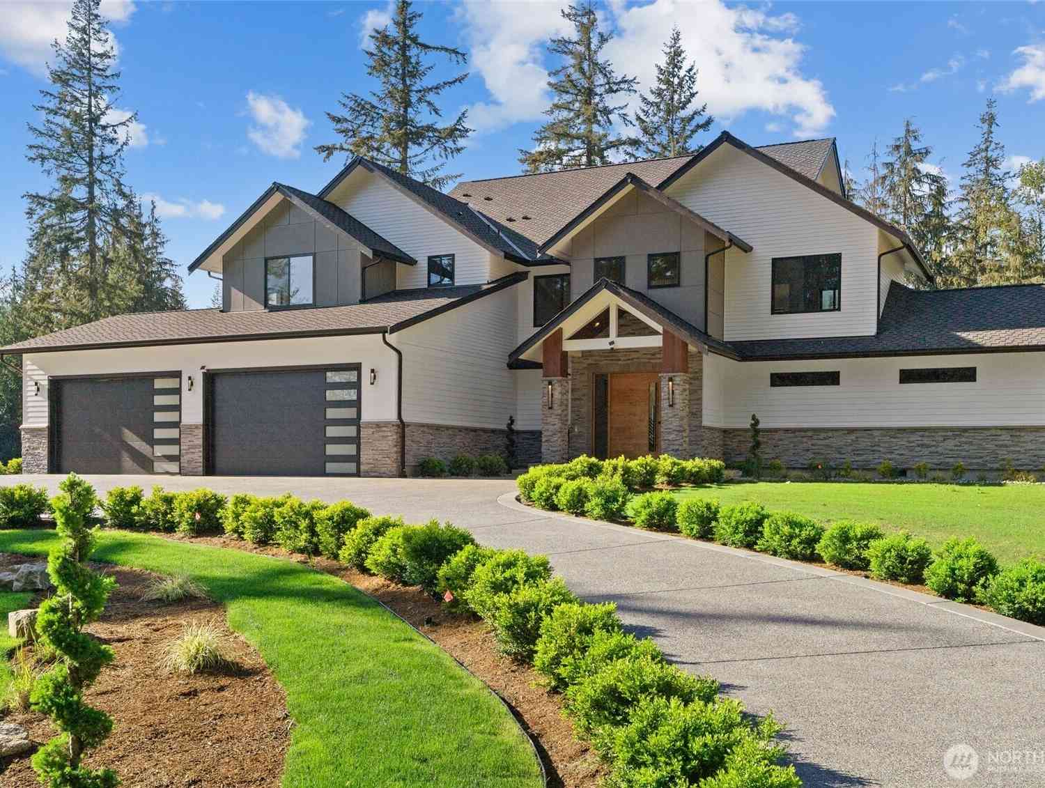 Homes For Sale - 18217 56th Street<br/> Snohomish, WA 98290