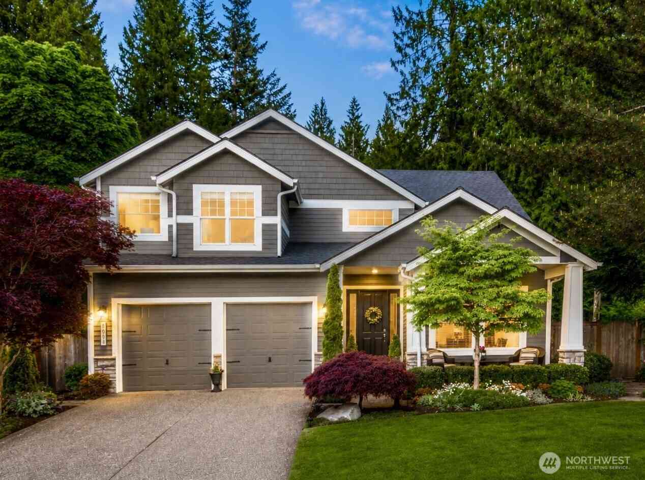 Homes For Sale - 3032 206th Way Ne<br/> Sammamish, WA 98074