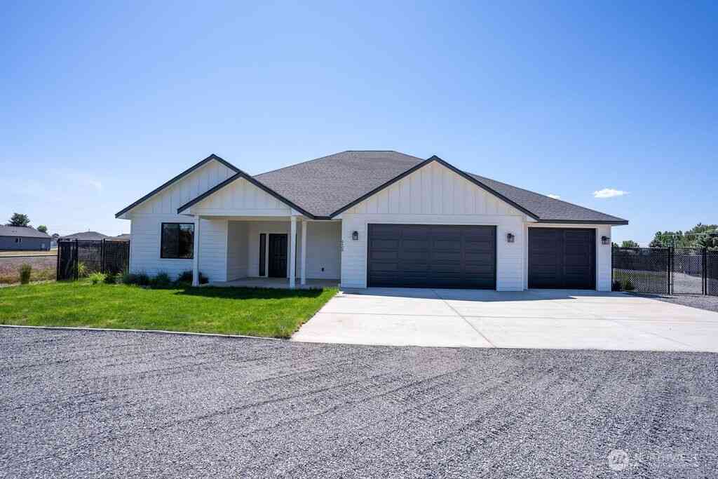 Homes For Sale - 6409 Road 2.15<br/> Grant County, Moses Lake, WA 98837