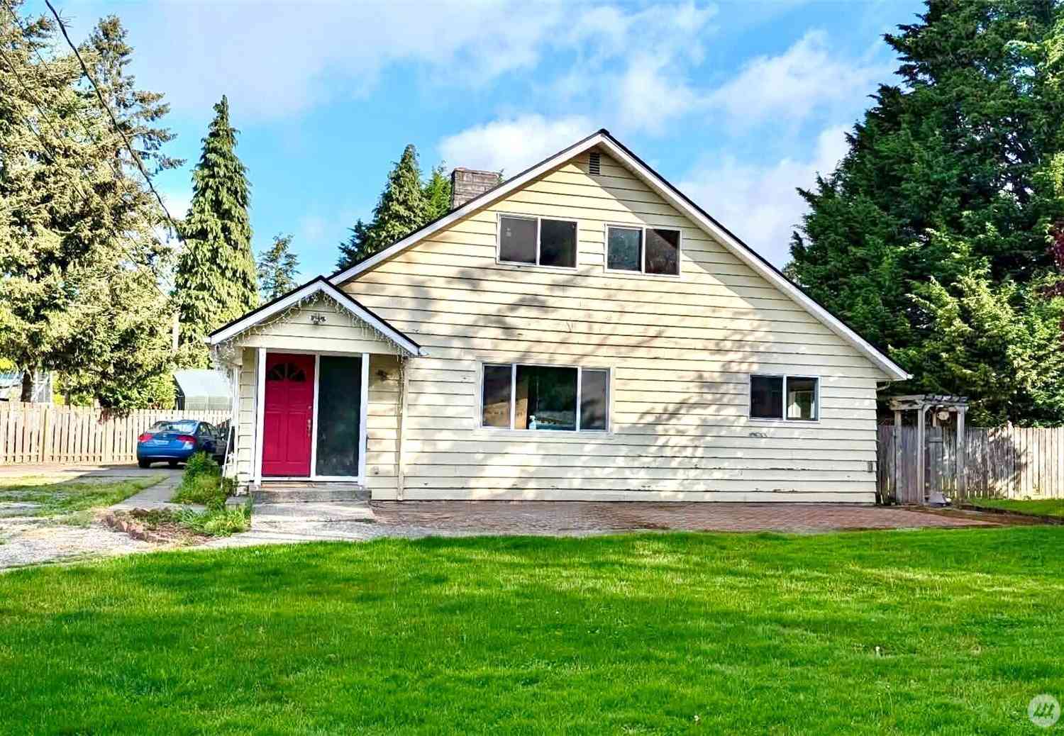 Homes For Sale - 3610 S 173rd Street<br/> SeaTac, WA 98188