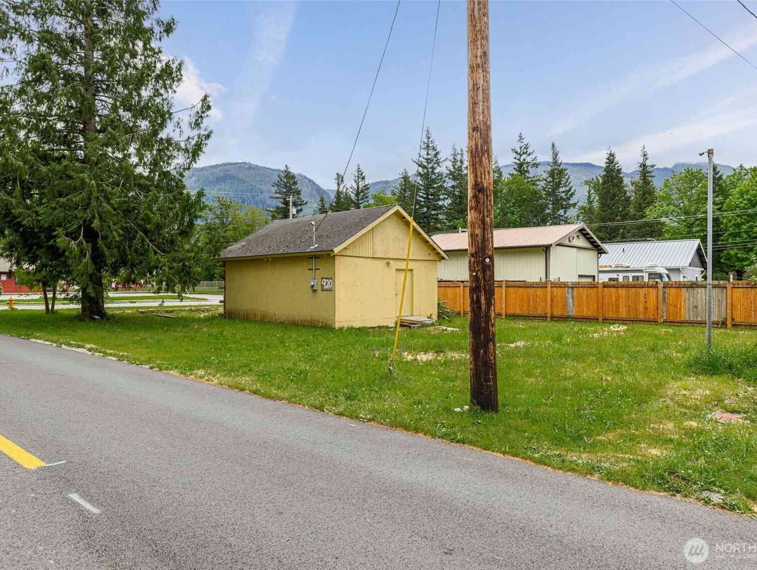 Vacant Land For Sale - 920 Orchard Avenue<br/> Gold Bar, WA 98251