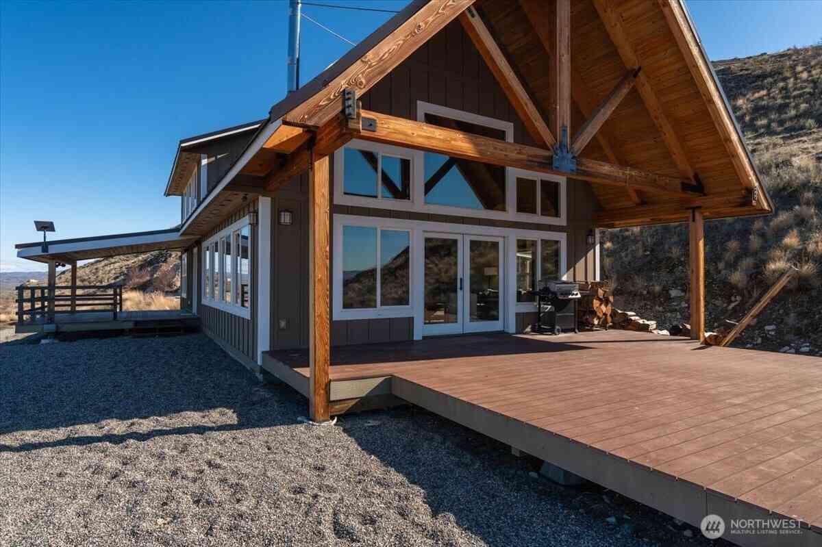 Homes For Sale - 420 Plata Road<br/> Brewster, WA 98812